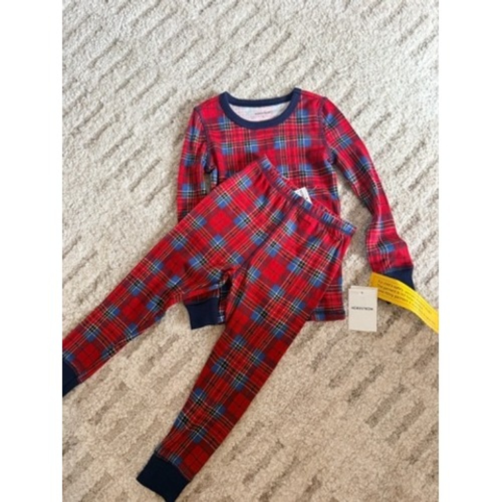 Nordstrom Kids Red Plaid Pajama Set 2PC Cotton Snug Fit Sleepwear Size 4